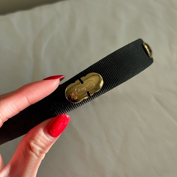 Salvatore Ferragamo headband🖤 - Picture 3 of 9